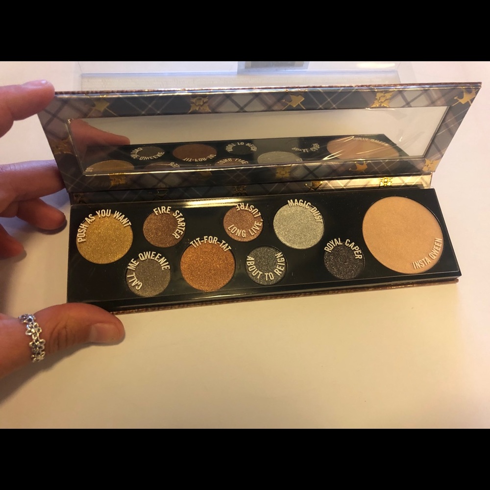 MAC Eyeshadow Palette - Picture 4 of 4